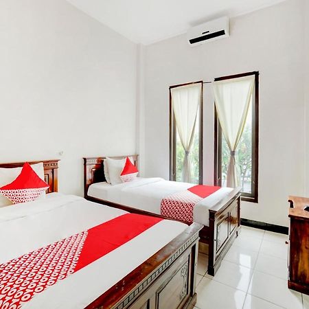 Hotel Warta Dua 덴파사르 외부 사진