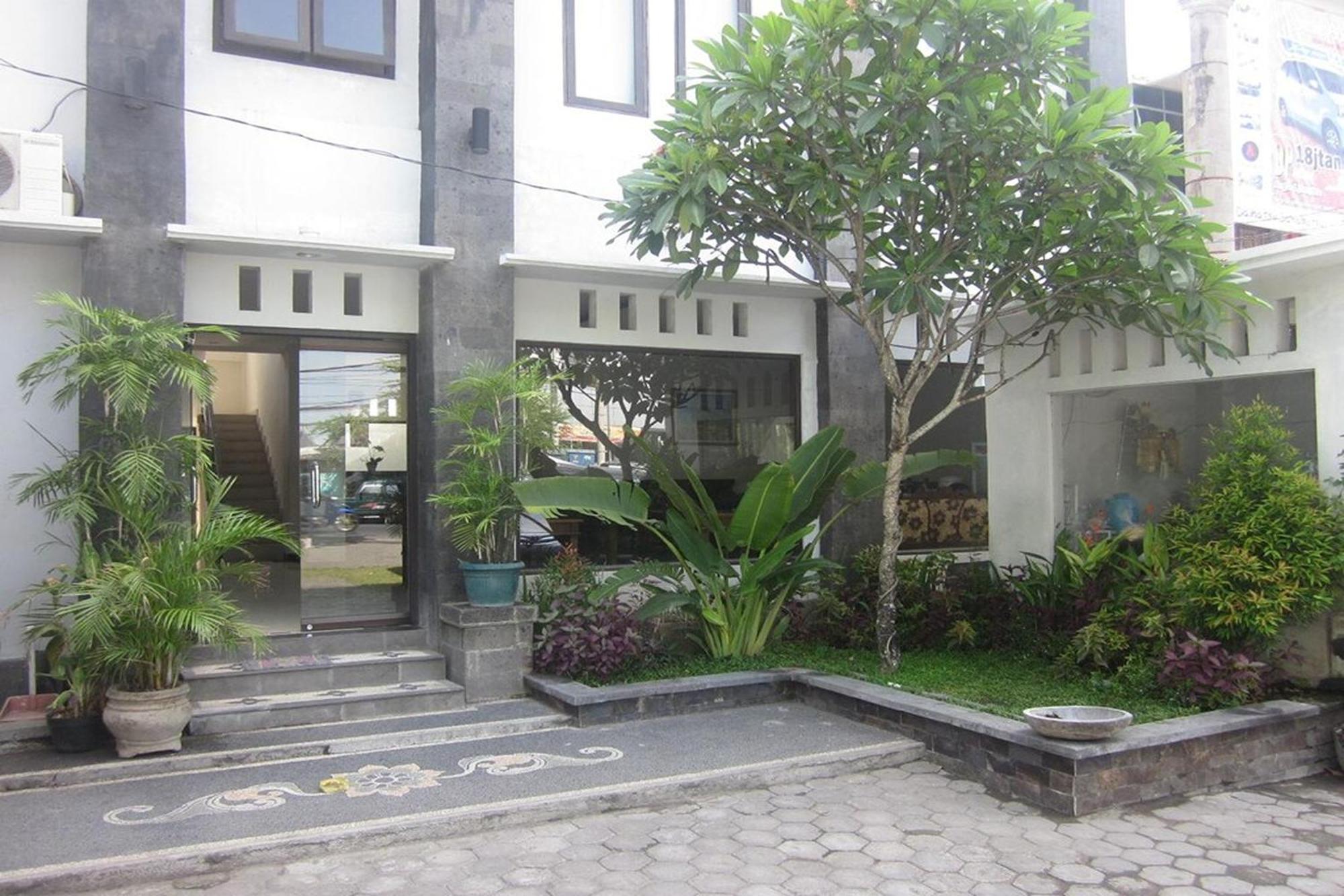 Hotel Warta Dua 덴파사르 외부 사진