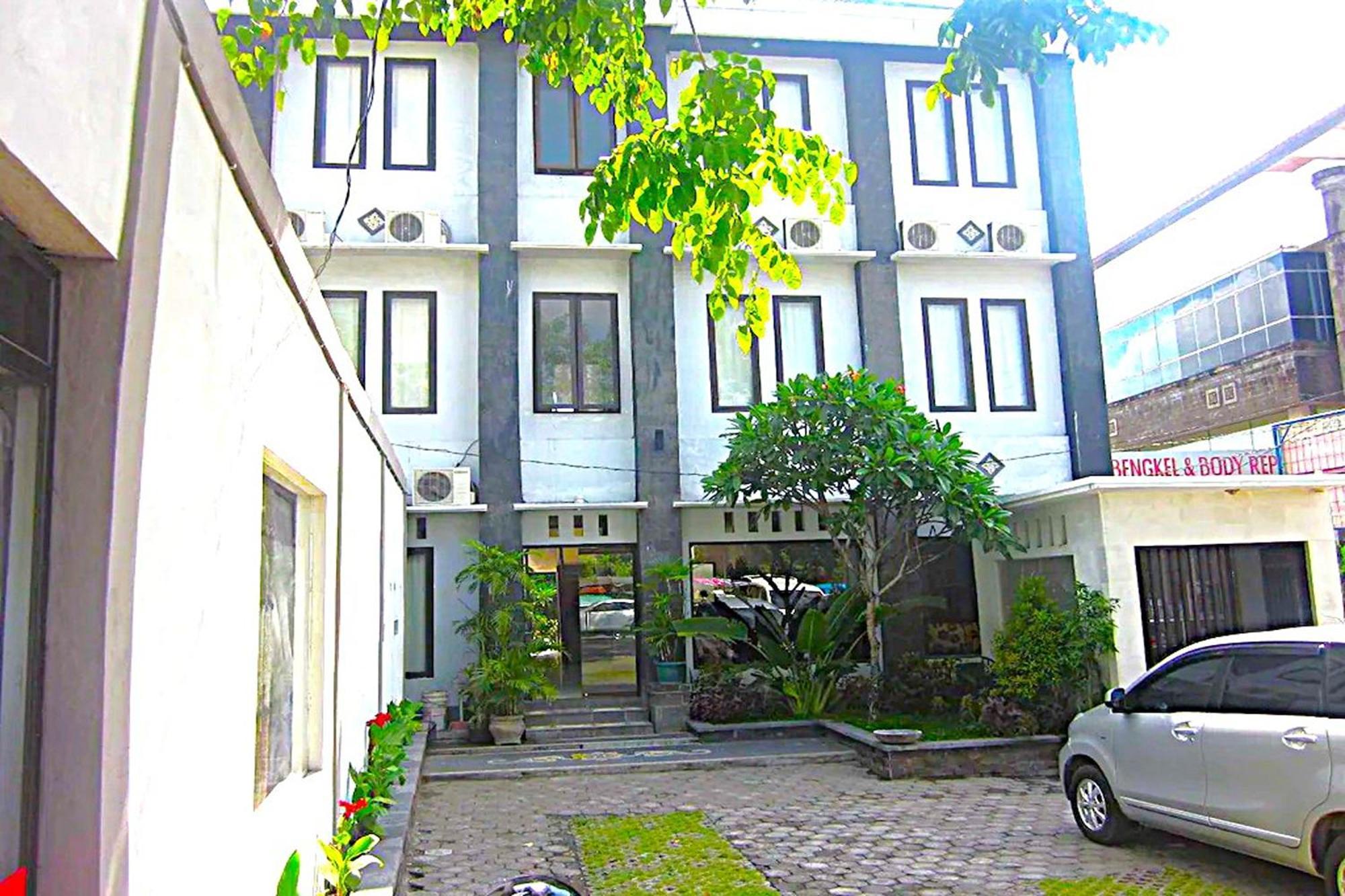 Hotel Warta Dua 덴파사르 외부 사진